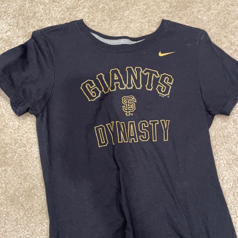 Black slim fit MLB giants t shirt